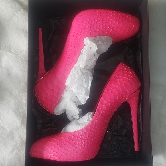 👠Roberto Cavalli-Pumps - Picture 6 of 14